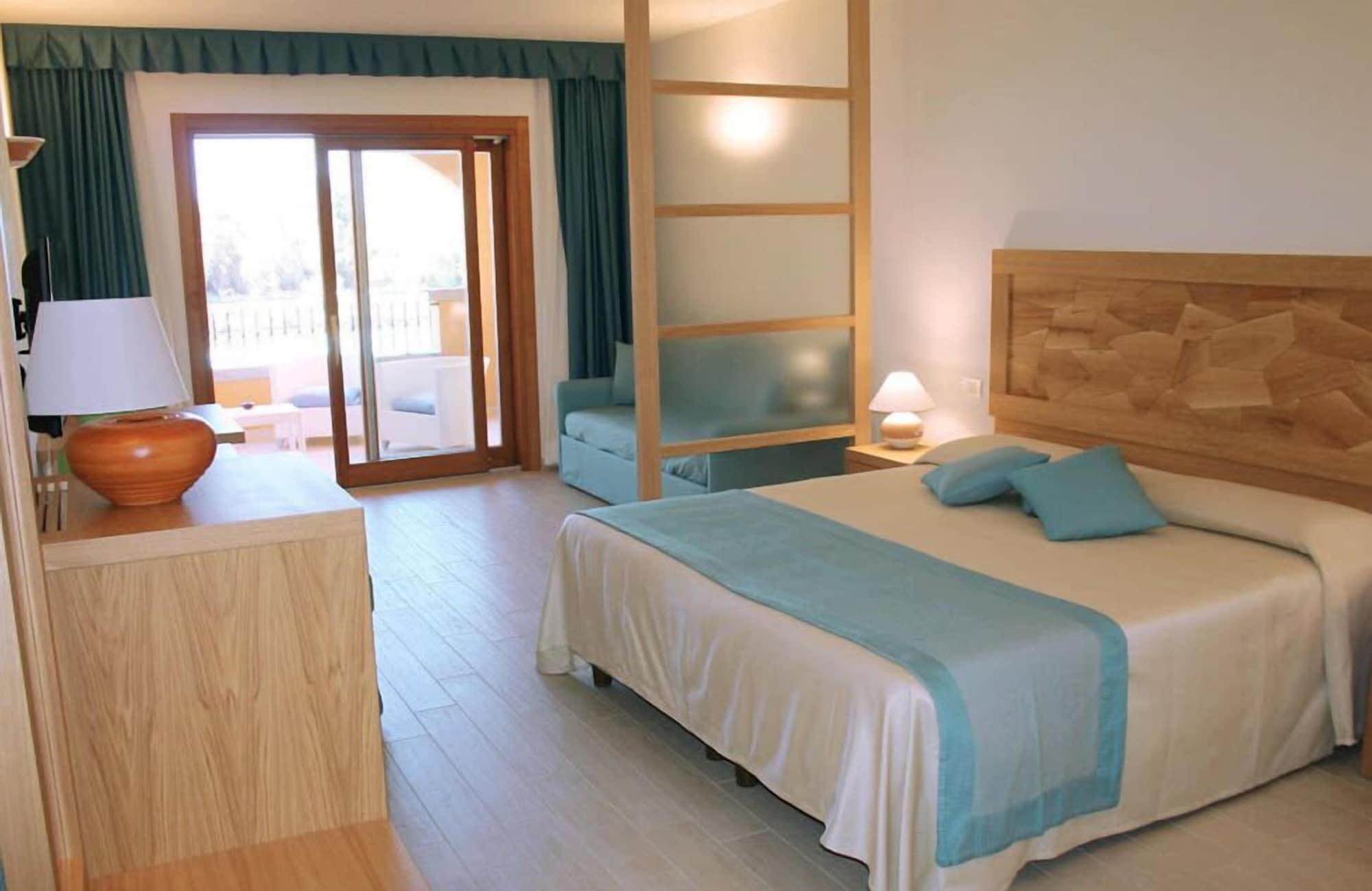Hotel Marana Golfo Aranci Buitenkant foto