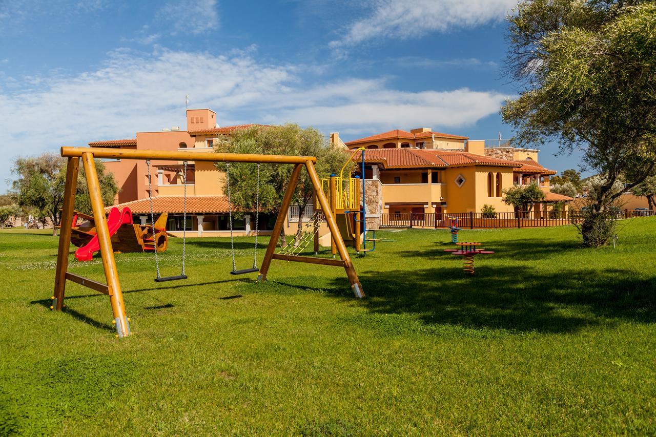 Hotel Marana Golfo Aranci Buitenkant foto