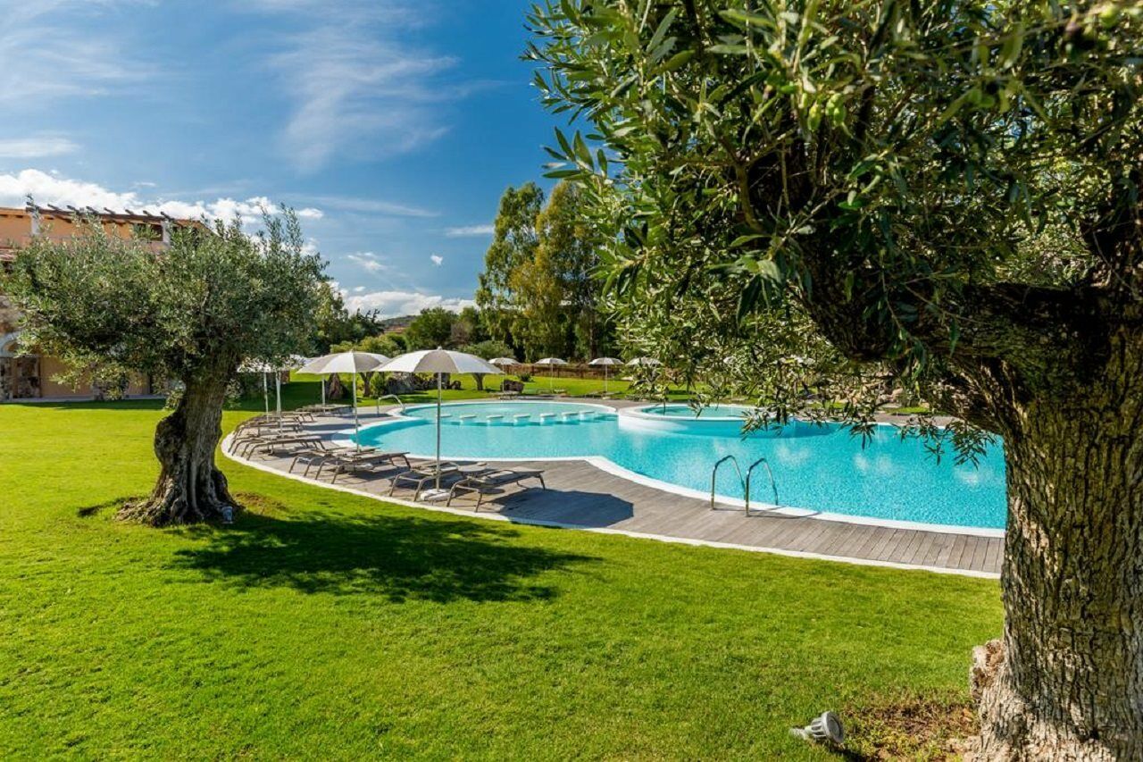 Hotel Marana Golfo Aranci Buitenkant foto
